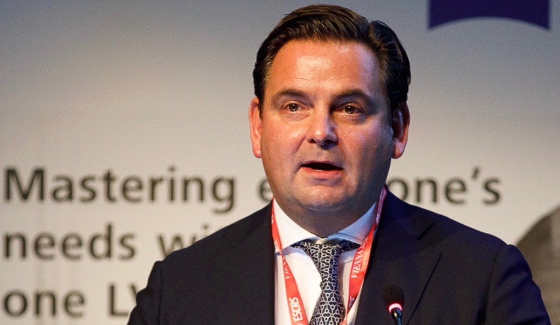 Eurotimes berichtet über ESCRSVortrag von Dr. Breyer über AddonIOLs