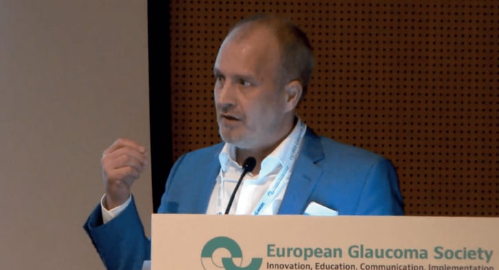 Dr. Klabe trägt beim 15. EGS-Symposium über seine Erfahrungen mit dem MINIject-Glaukomimplantat vor.